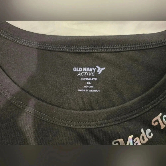 Old Navy, Size XL, Black Sleeveless Active Crop - Picture 7 of 9